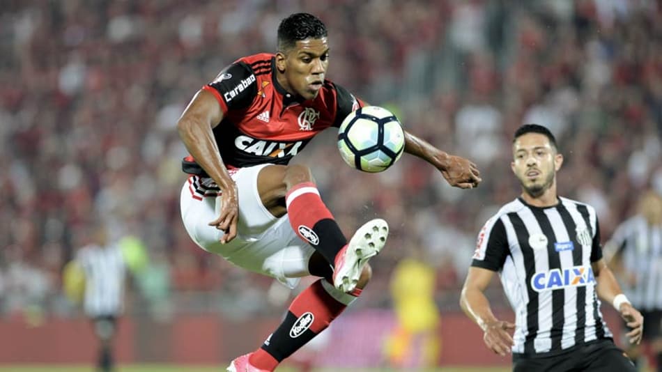 E agora? Berrío ‘voa’ contra o Santos e aumenta concorrência no Flamengo