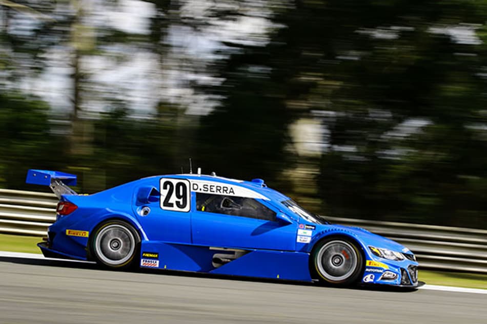 Stock Car: Pilotos da Eurofarma brilham no segundo treino para a Corrida do Milhão