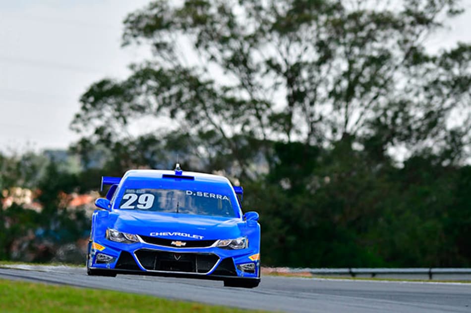 Stock Car: Daniel Serra é pole na Corrida do Milhão