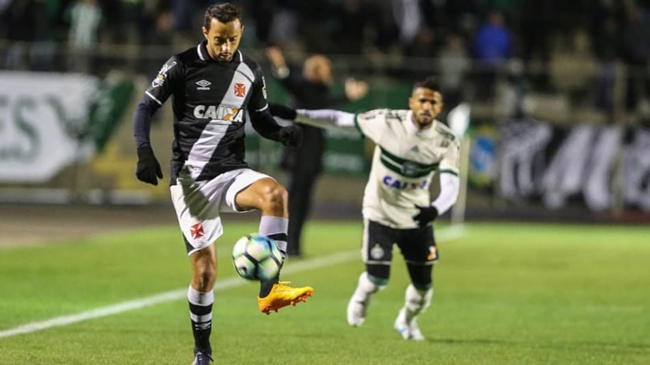 Vasco é favorito nas casas de apostas para o duelo com o Coritiba