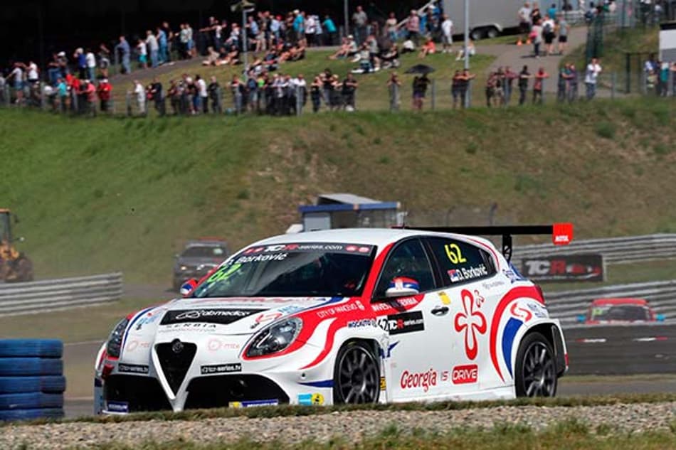 AO VIVO: Assista à segunda corrida da TCR em Oschersleben