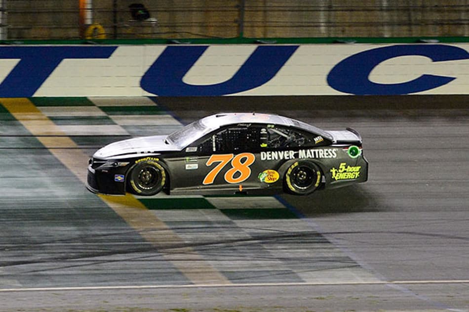 Martin Truex Jr. fatura etapa do Kentucky neste sábado