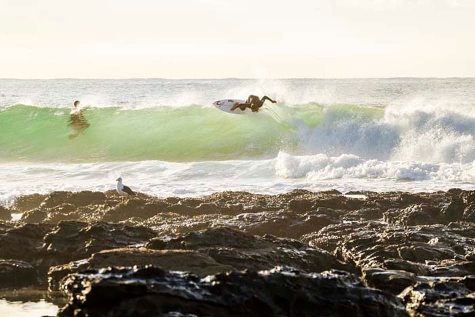 Domingo de apenas duas baterias em Jeffreys Bay