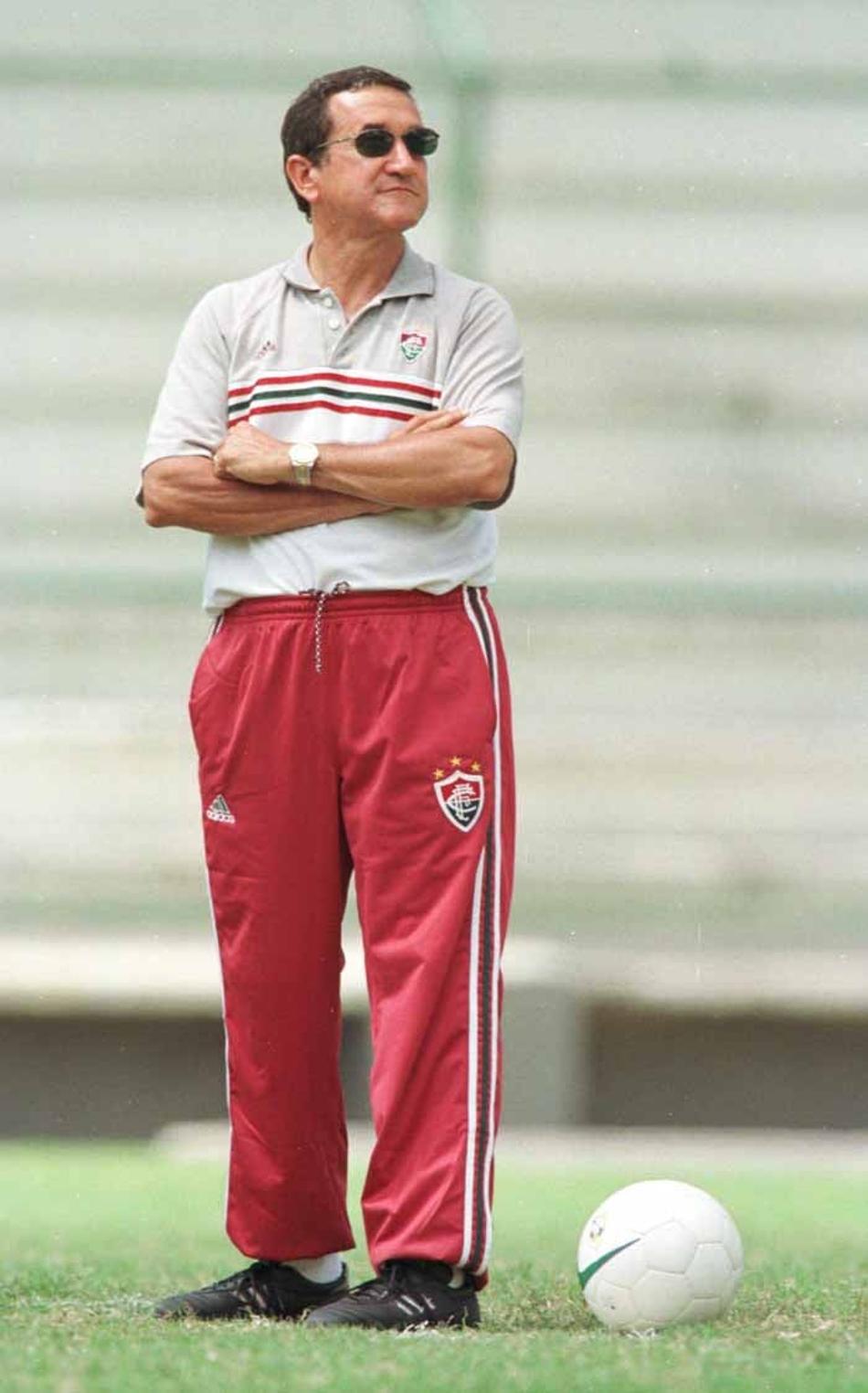 Parreira exalta ligação com o Fluminense, relembra resgate em 1999 e evita comparações com Abel