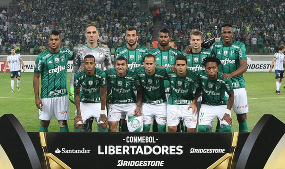 Cuca usa 27 atletas e monta 17 times diferentes em 18 jogos no Palmeiras