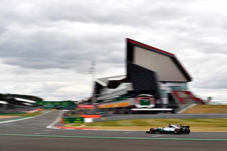 Hamilton sobre Silverstone: “O melhor passeio de montanha-russa”