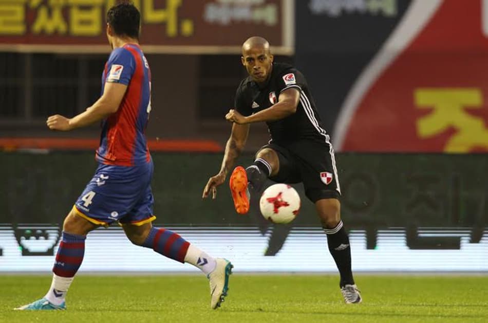 Brasileiro quer vitórias para assumir a liderança na Coreia do Sul