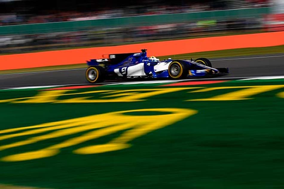 Na última fila, Sauber segue com desempenho ruim em Silverstone