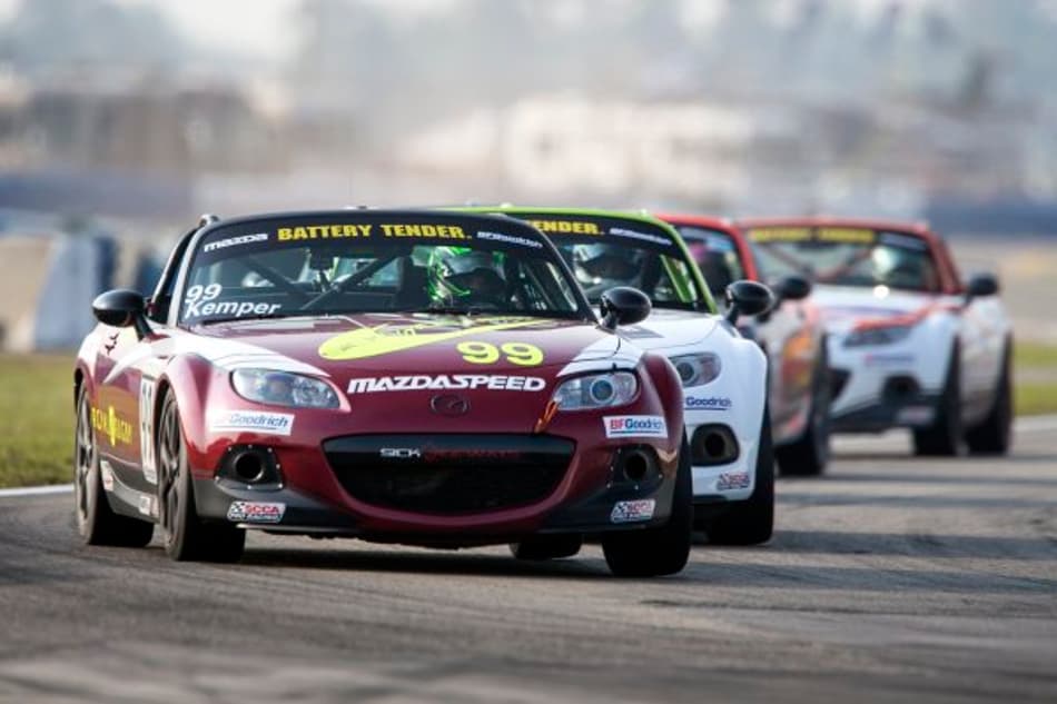 AO VIVO: Assista à segunda corrida da Mazda MX-5 Cup no Canadá