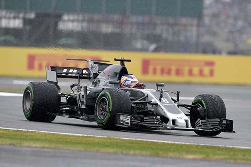 Grosjean: "Não estou feliz com a P10"