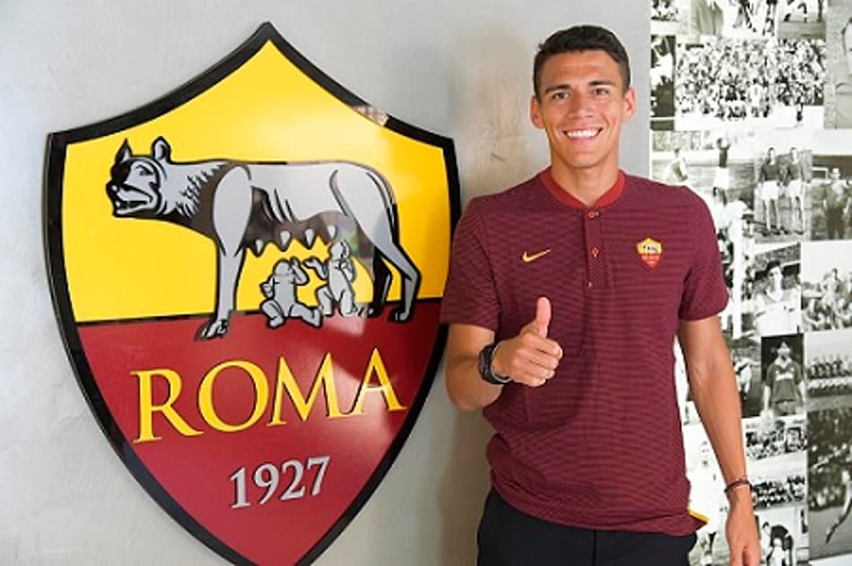 Zagueiro mexicano dá suas primeiras declarações como atleta da Roma