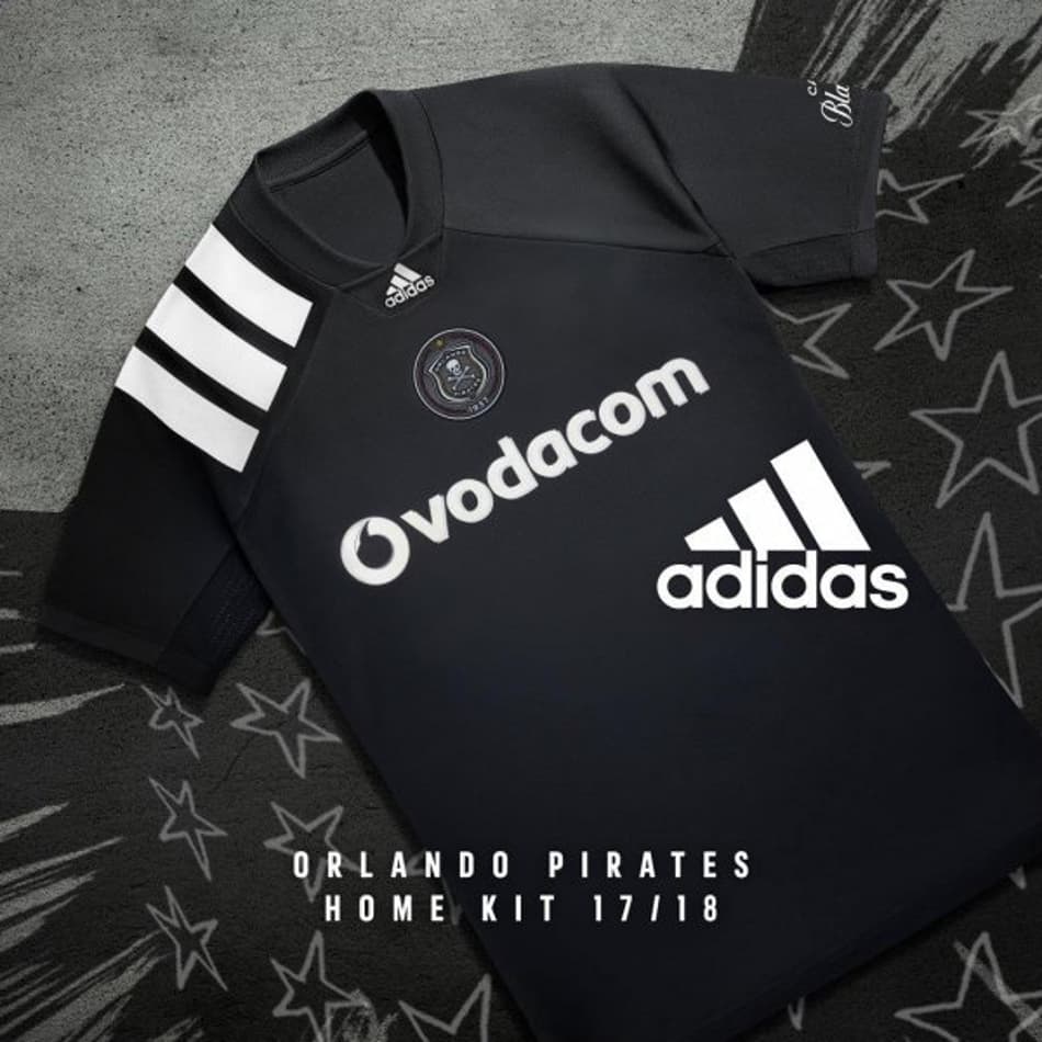 Adidas recria design dos anos 90 em camisa de clube sul-africano
