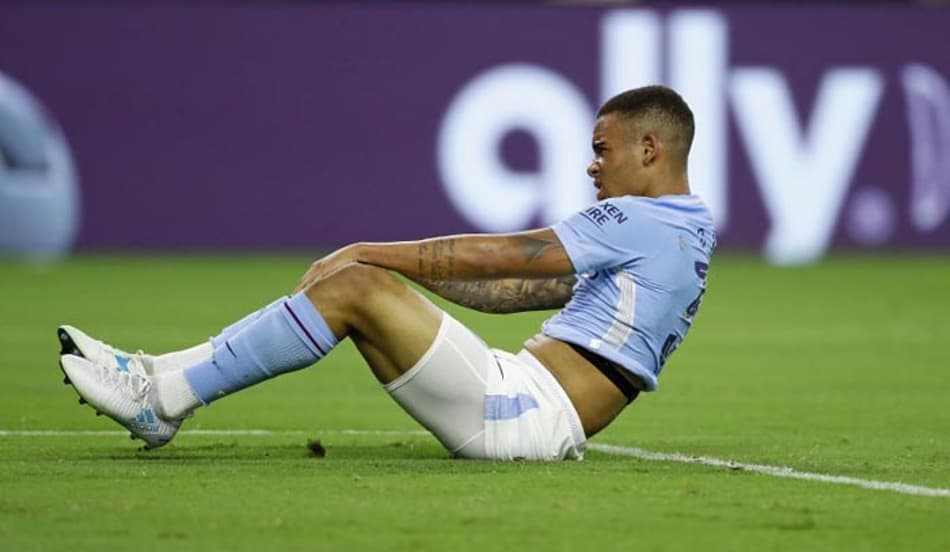 Guardiola ressalta esforço de Agüero e diz quando Jesus retorna