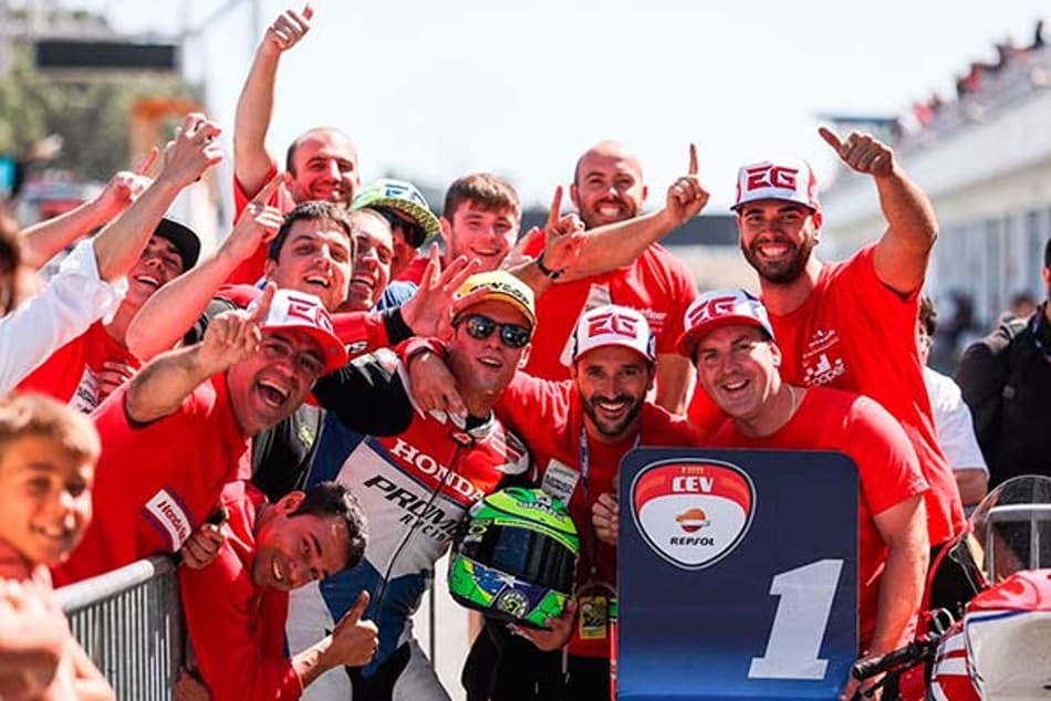 Eric Granado vence mais duas e assume liderança do Europeu de Moto2