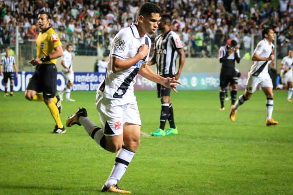 Paulinho, do Vasco, é o Jogador TIM 4G da rodada