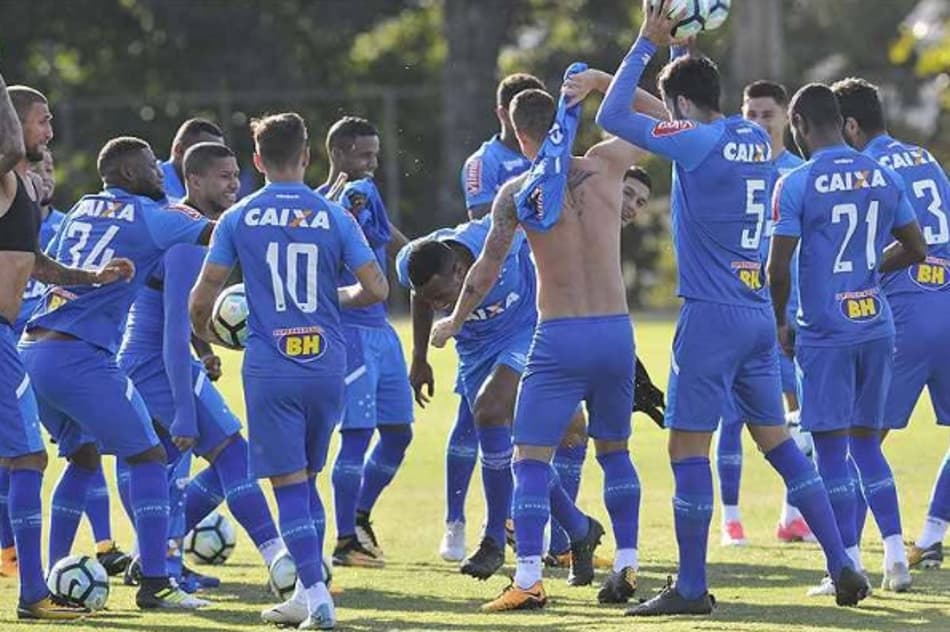 Em treino fechado, Cruzeiro finaliza preparação para encarar o Palmeiras