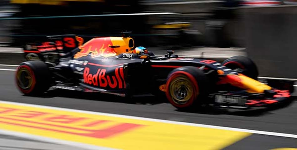 F1: Ricciardo lidera novamente para Red Bull em Hungaroring