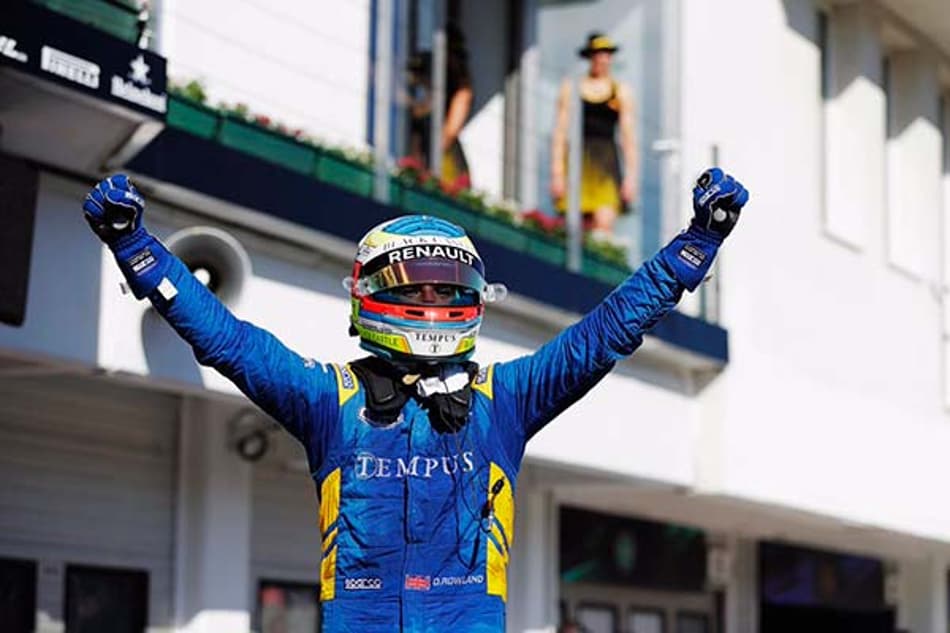 F2: Oliver Rowland vence corrida conturbada em Hungaroring