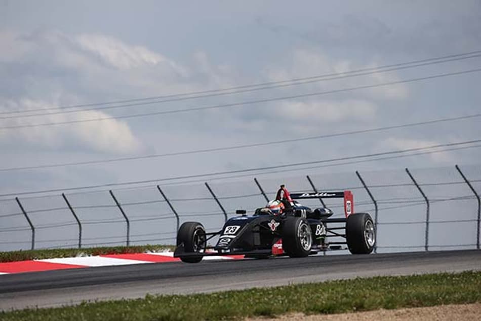 USF2000: Brasileiro chega perto do pódio em Mid-Ohio