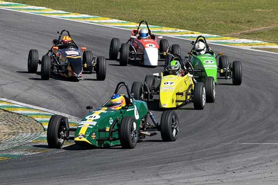 FVee chega aos 50 anos no Brasil com show em Interlagos e título internacional nos EUA