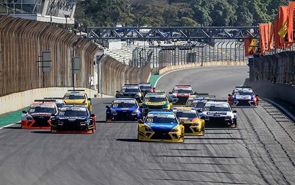 Sprint Guest Race: Mais uma vez, o pódio foi do time da “velha guarda”, com Campos, Khodair e Zonta