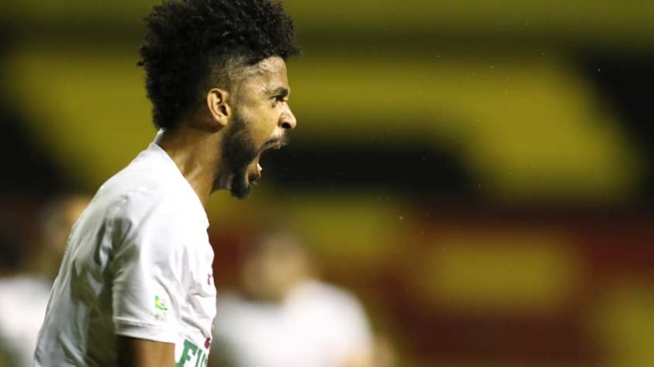 Após 77 dias, Renato Chaves reassume posição com gol e mira sequência