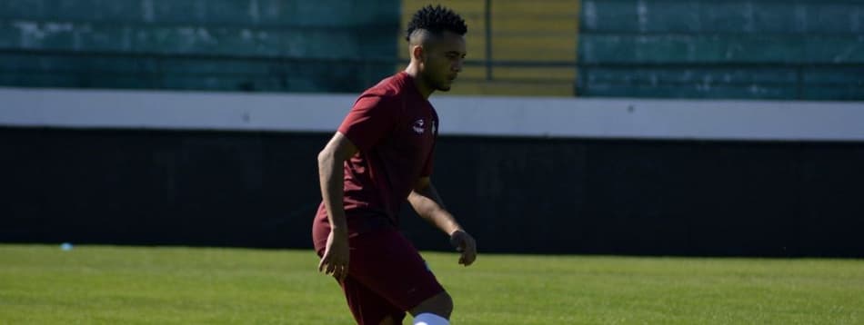 Evandro fala de sequência negativa e projeta jogo com Inter