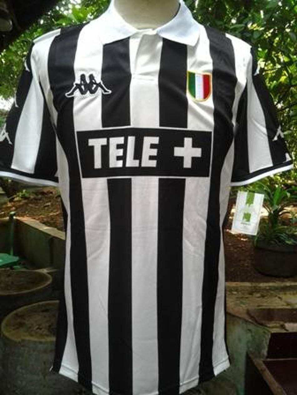 A evolução dos uniformes: A camisa da Juventus nas últimas 20 temporadas
