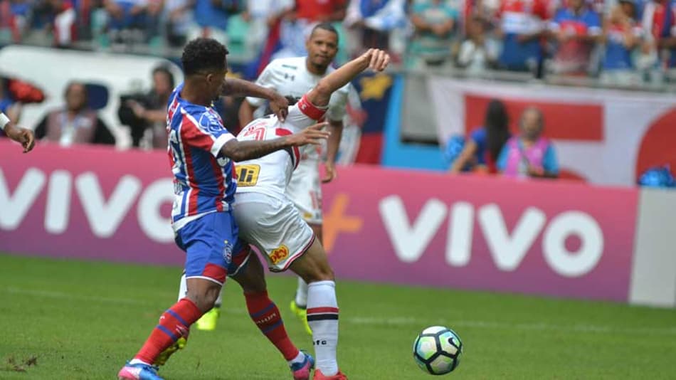 Jogadores do Bahia exaltam boa atuação e celebram vitória em casa