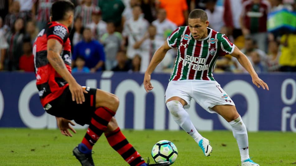 WS11 nega frustração por desacerto com Bordeaux e projeta futuro no Flu
