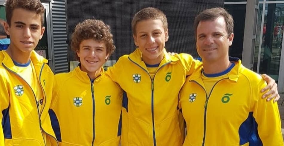 Brasil derrota o México e se garante nas quartas do Mundial de 14 anos