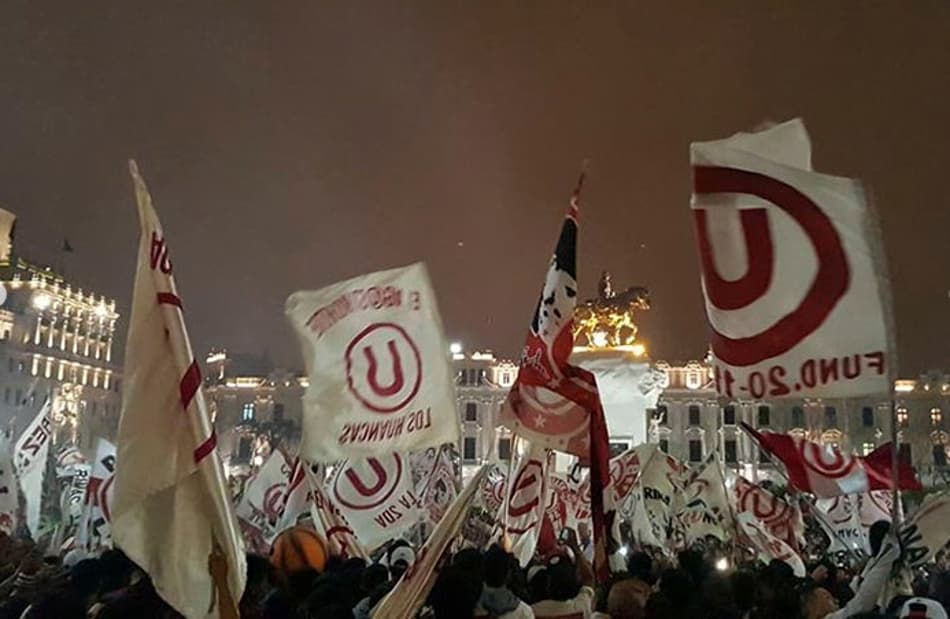 Universitario-PER pode sofrer sanção da Conmebol na Libertadores