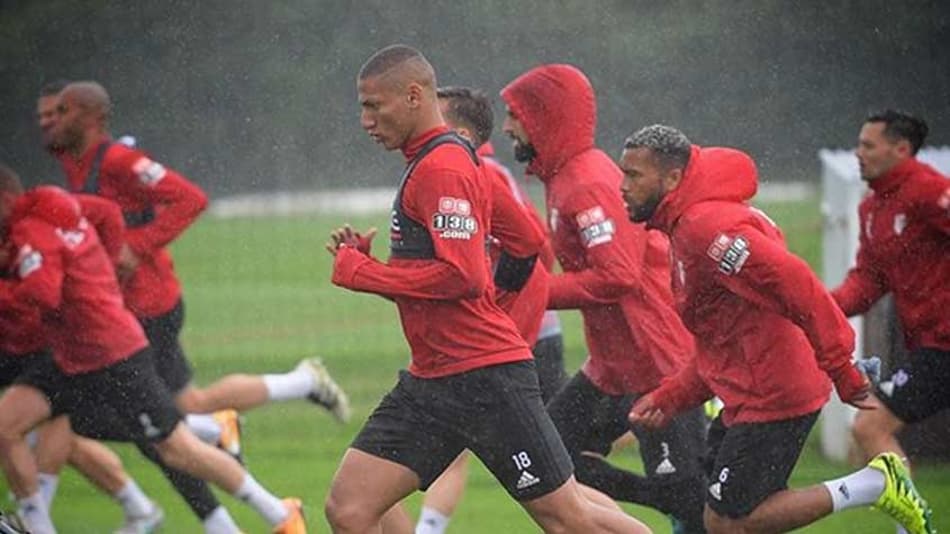 Richarlison comemora vaga aberta na Seleção: ‘Motivação é de 1000%’