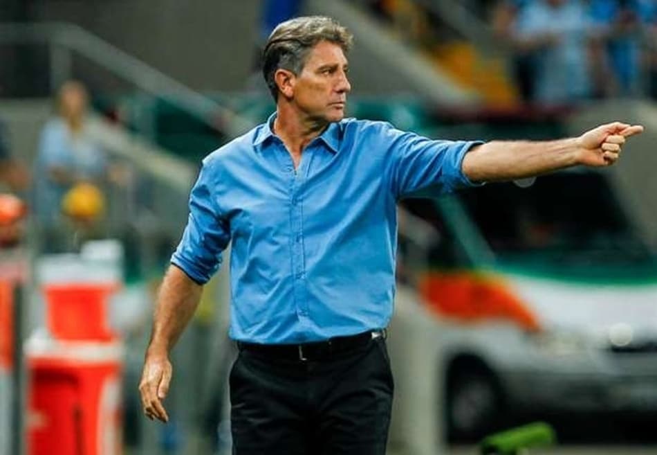 Renato Gaúcho inicia terceira semifinal de Copa do Brasil pelo Grêmio