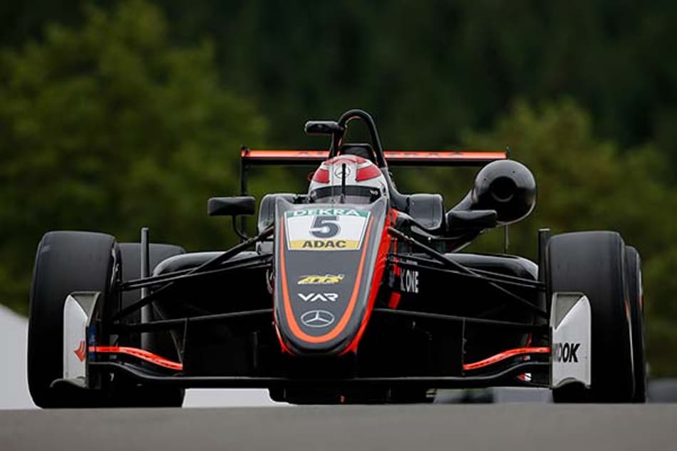 Pedro Piquet disputa rodada da FIA Fórmula 3 Euro na casa da equipe Van Amersfoort