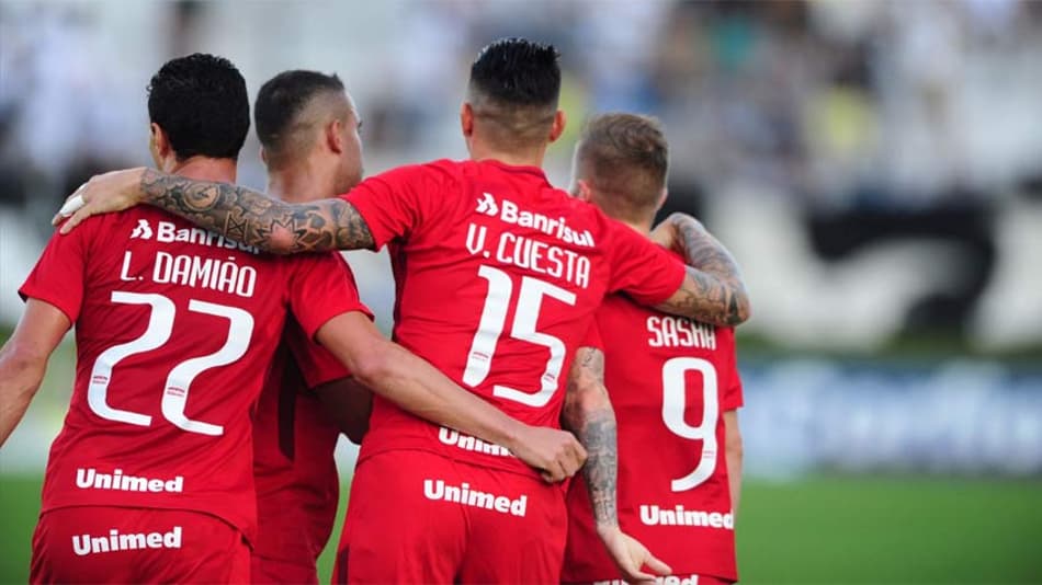 William Pottker comemora quinta vitória consecutiva do Inter na Série B