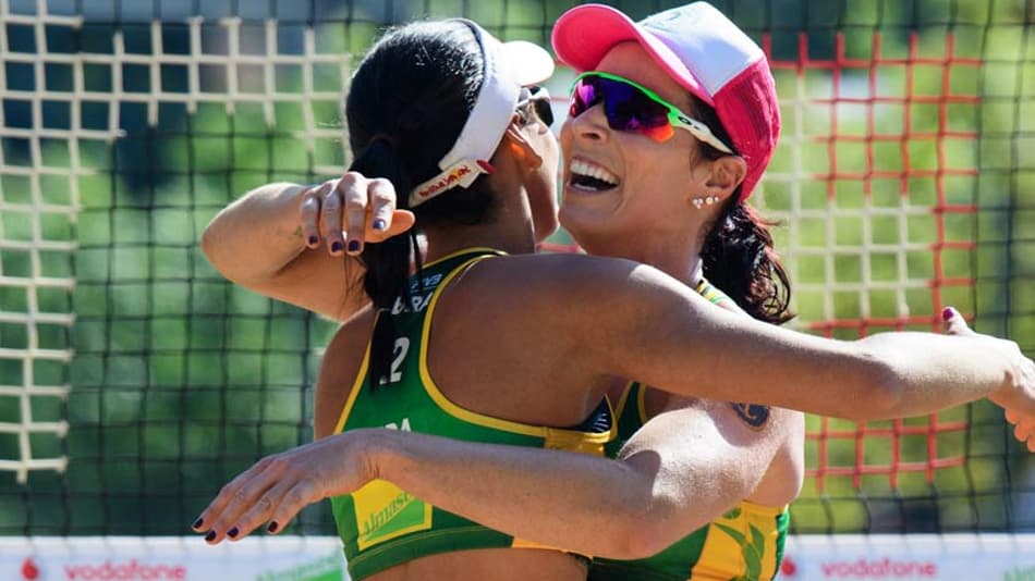 Ágatha/Duda e Evandro/André estão nas quartas do Finals