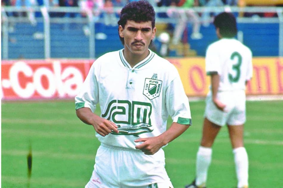 Victor Aristizábal comemora aniversário do primeiro gol como profissional