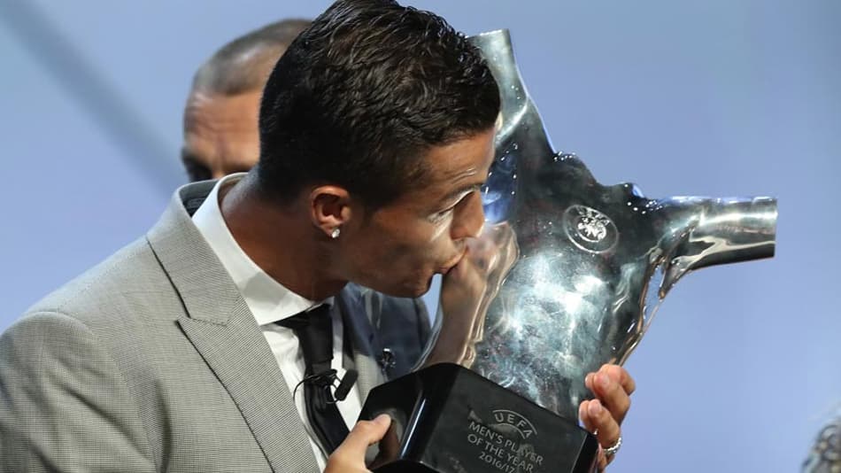 Relembre todos os vencedores do prêmio de melhor da Uefa
