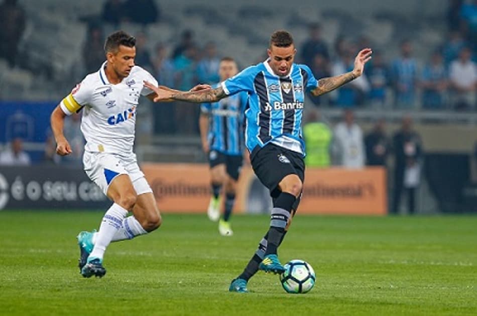 Grêmio rejeita proposta do Valencia por Luan e atacante fica no clube