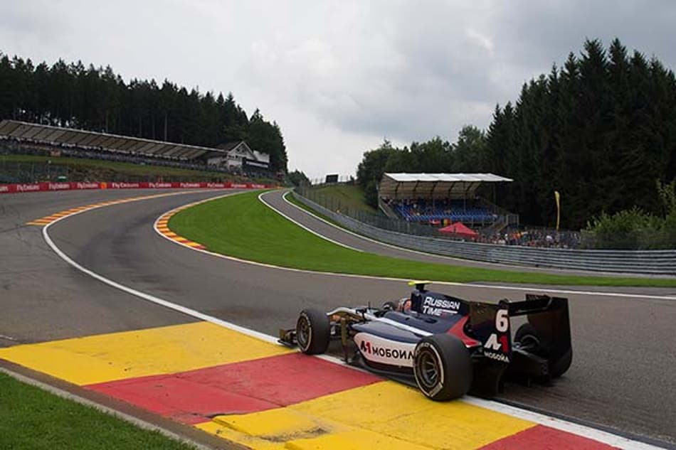 F2: Leclerc e Rowland são desclassificados da Corrida Principal; Markelov herda vitória