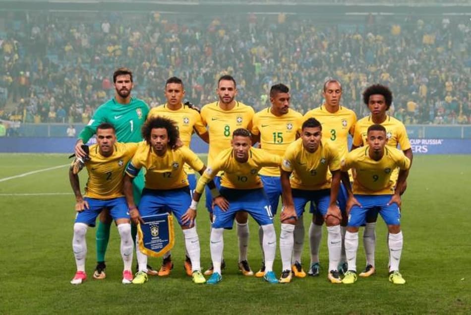 Daniel Alves afirmou que R$ 2 bilhões é um valor baixo para atribuir à Seleção Brasileira, mas os números do mercado não mentem. Confira o valor de cada jogador!