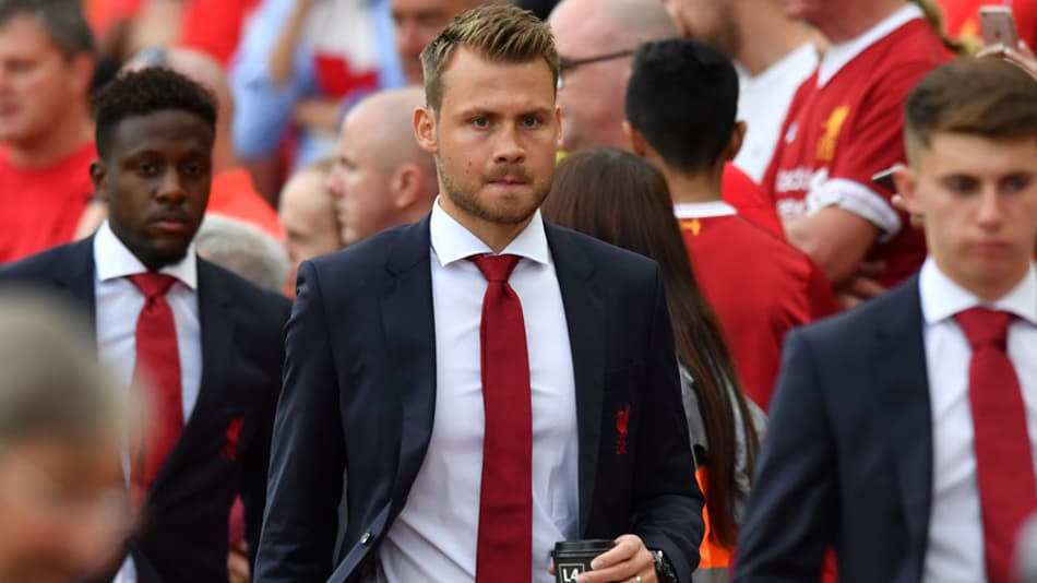 Klopp determina Karius como titular e coloca futuro de belga em dúvida