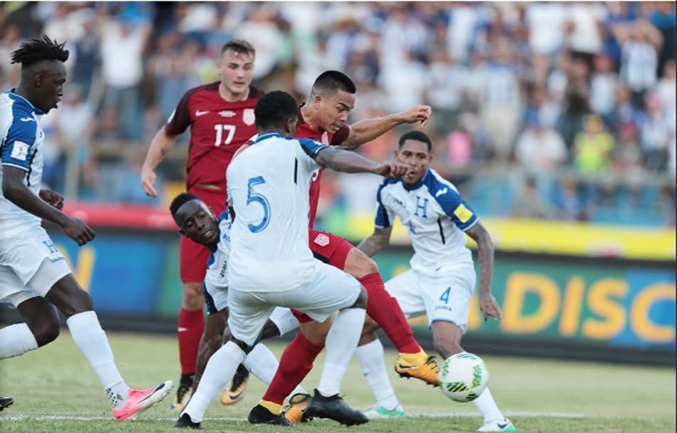 EUA pressiona e arranca empate contra Honduras na reta final do jogo