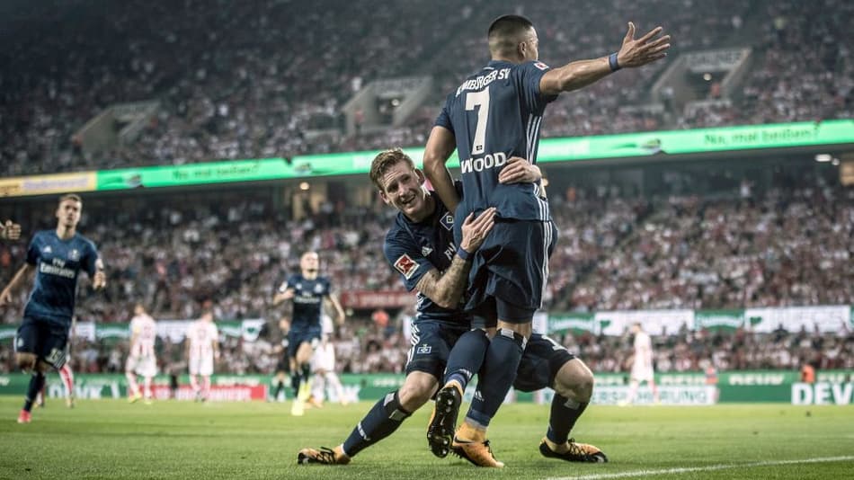 Atacante Bobby Wood é destaque em site do campeonato alemão