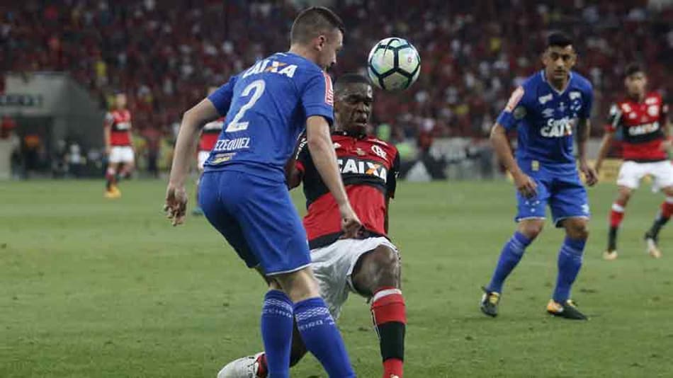 Cruzeiro empatou na ida nas quatro vezes em que acabou campeão