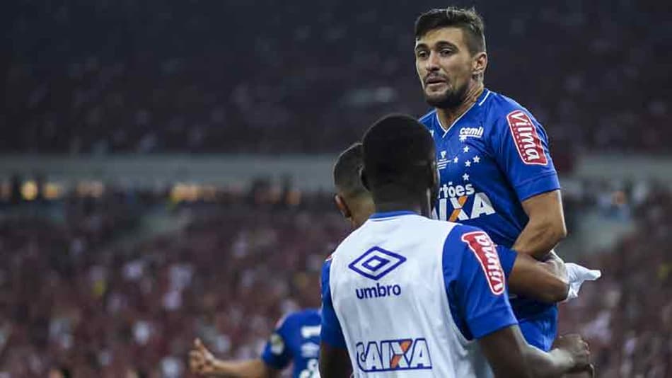 Mano quer mais iniciativa do Cruzeiro na partida de volta
