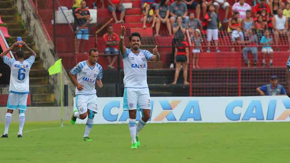Avaí vence pela vantagem mínima e afunda Sport na crise