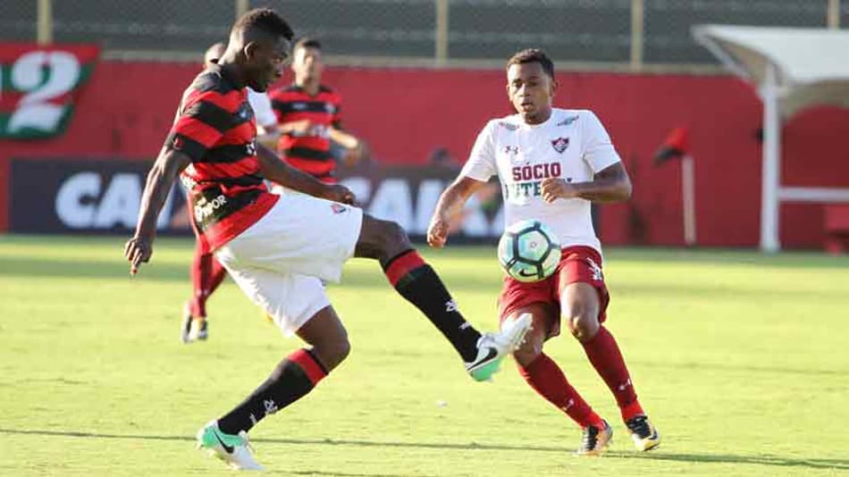 Jogadores do Vitória lamentam empate contra o Fluminense