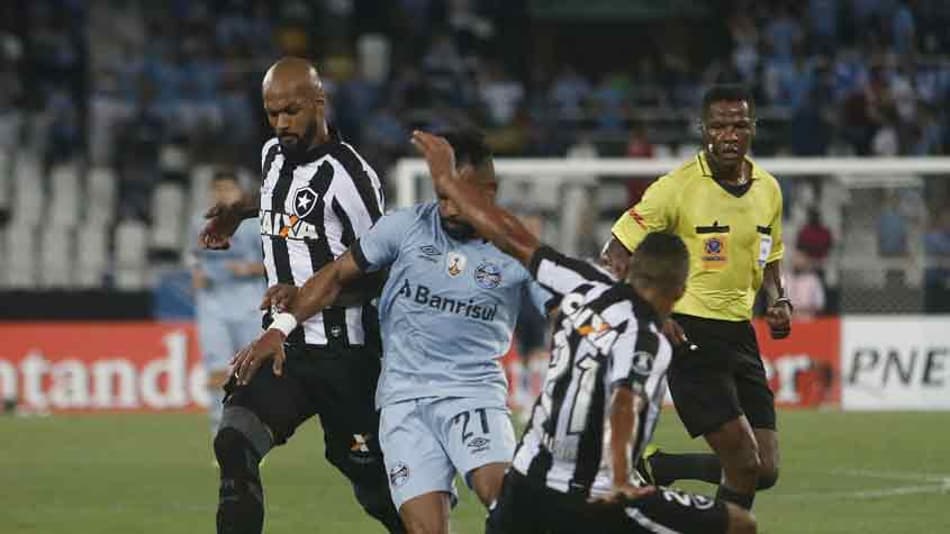 Vanderlei e Bruno Silva entram na Seleção das Estatísticas da Libertadores 2017